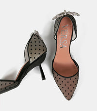Dagelijkse pump met polkadotprint